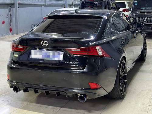 Lexus IS200T 2016 F-Sport