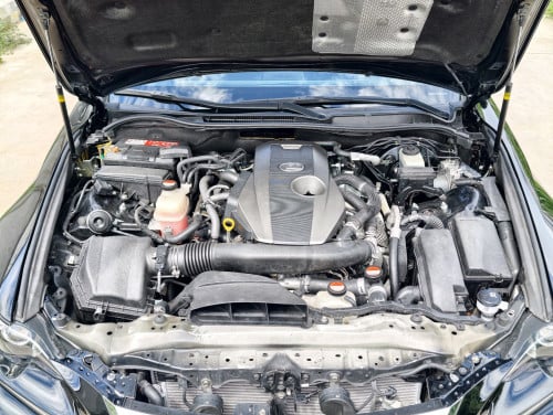 LEXUS IS200T LUXURY 2016 UPGRADE 2016 Full Option ពណ៍ខ្មៅ