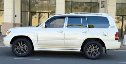 Lexus LX470 ឆ្នាំ 03 ពណ៍កាំមៃ ឡានស្អាត