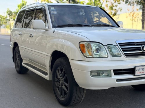Lexus LX470 ឆ្នាំ 03 ពណ៍កាំមៃ ឡានស្អាត