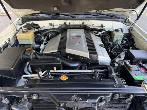 Lexus LX470 ឆ្នាំ 03 ពណ៍កាំមៃ ឡានស្អាត