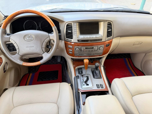 Lexus LX470 ឆ្នាំ 03 ពណ៍កាំមៃ ឡានស្អាត