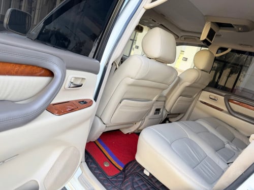 Lexus LX470 ឆ្នាំ 03 ពណ៍កាំមៃ ឡានស្អាត