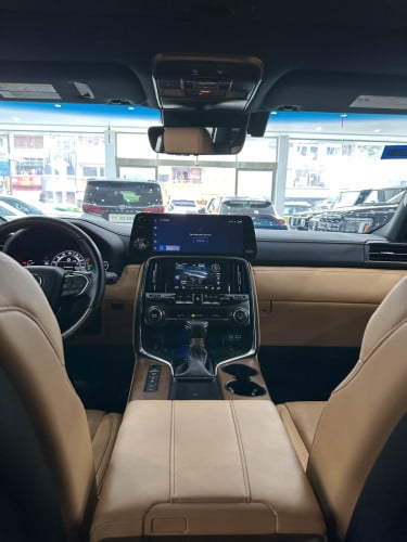 Lexus LX600 2023