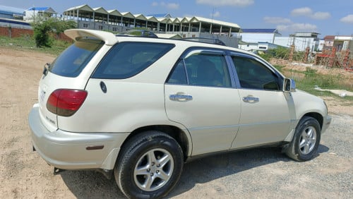 Lexus Rx 300 99 ប៉ុង1 ឡានស្អាត