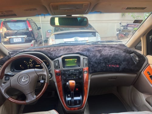 LEXUS RX300 លក់ $9xxx ចរចា
