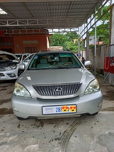 Lexus RX330