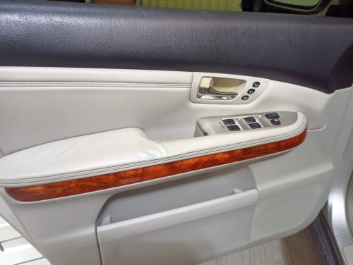 Lexus RX330
