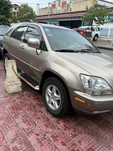 LexusRX300(2001)P1លក់ឯកសារម្ចាស់ដេីម