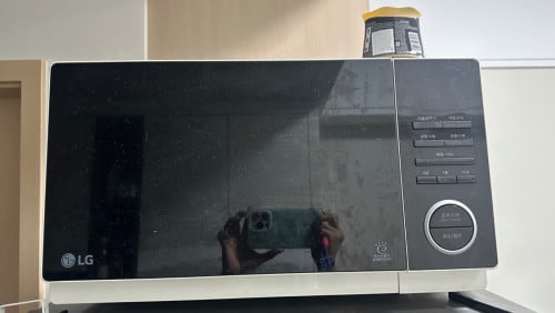 LG microwave