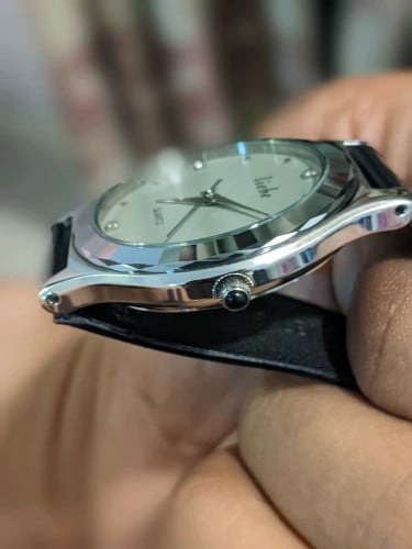 Liebe Japan watch original battery