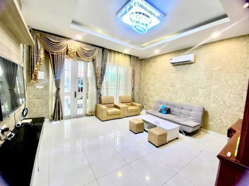 Link house for rent