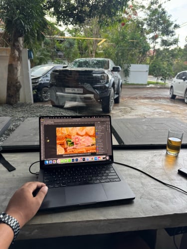 M5 MacBook 14inch