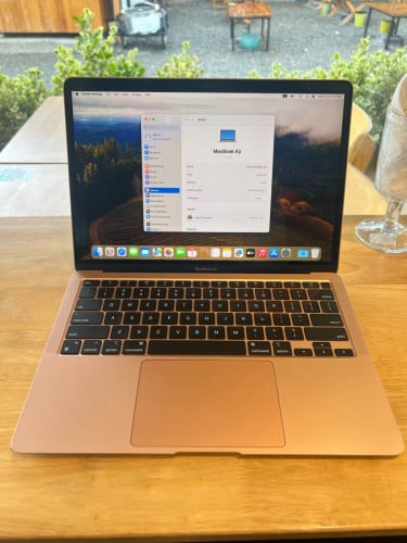 MacBook Air M1ស្អាត99%