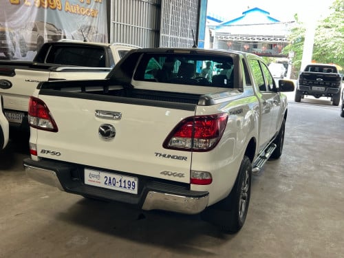 Mazda BT-50 2020 Thunder Full 3.2L 4x4 (ម្ចាស់ដើម)