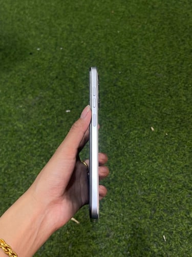 MEIZU-21 ពណ៌គុជខ្យង អីវ៉ាន់ក្រុមហ៊ុន Sim2 Memory 128GB Ram6+6GB អត់ជាប់អី (ធានា1ខែ)