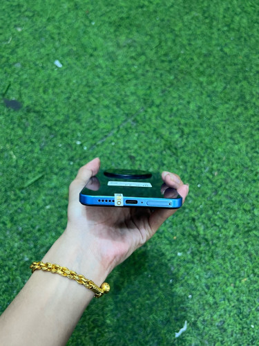 MEIZU 22Pro (មួយទឹក) Memory 128GB Ram 4+4 (ដាក់បានសុីម2)
