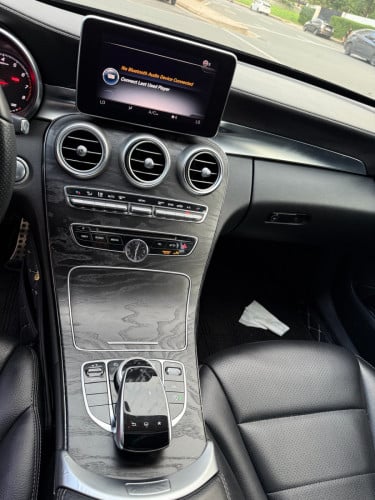 Mercedes Benz c300AMG 4Matich ឡាក្រដាស់ពន្ធ