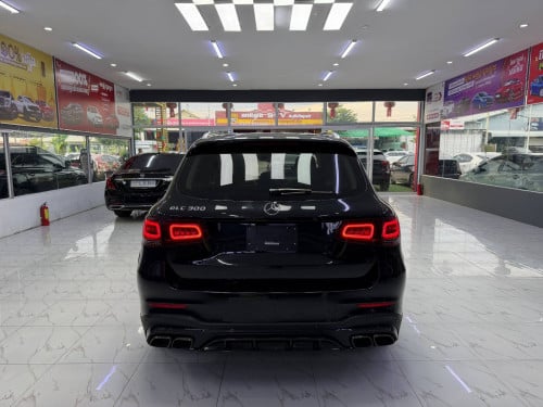 MERCEDES BENZ GLC300  Years: 2016​ Up 2020 Option: AMG PACKAGE
