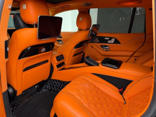 Mercedes Benz GLS 450 up Maybach VIP