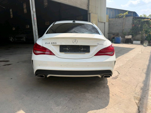 MERCEDES CLA2015