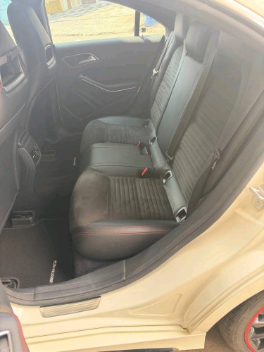 MERCEDES CLA2015