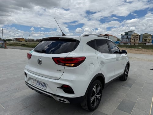 MG ZS 2025 ម្ចាស់ដើម ហ្សុីនមួយជុំ