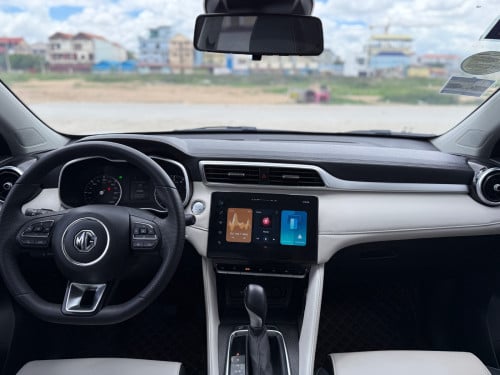 MG ZS 2025 ម្ចាស់ដើម ហ្សុីនមួយជុំ