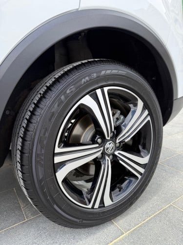 MG ZS 2025 ម្ចាស់ដើម ហ្សុីនមួយជុំ