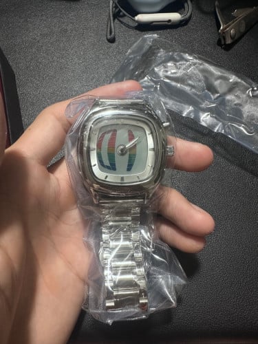 Millennium Retro Style Men's Quartz Watch