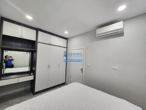 N1008 | New Renovated 2 Bedrooms Riverside Area For Rent