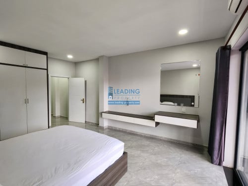 N1008 | New Renovated 2 Bedrooms Riverside Area For Rent