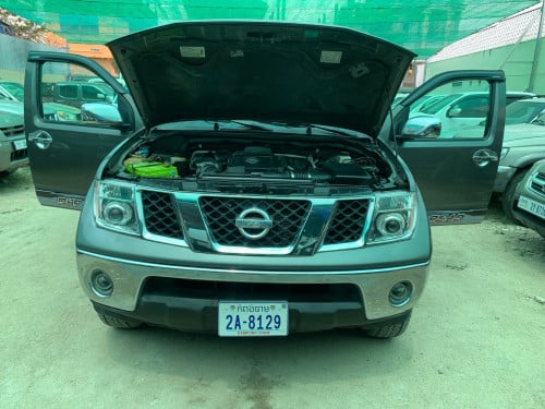Nissan frontier 05 ប៉ុង2 ឡានស្អាត