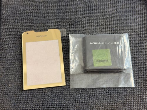 Nokia 8800 Arte Gold Glass and Sirocco Battery
