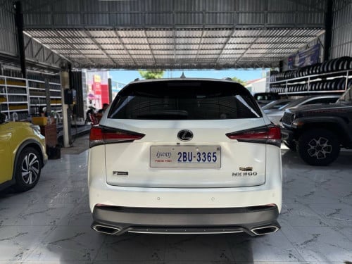 NX300 2019 f-sport