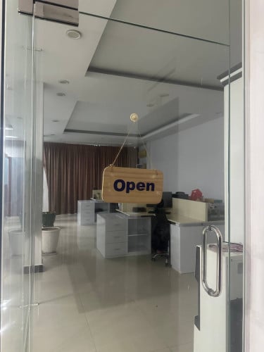 office for rent ផ្លូវ​ធំ​ 50m