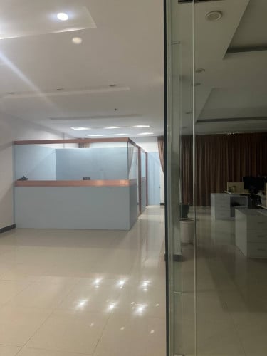 office for rent ផ្លូវ​ធំ​ 50m