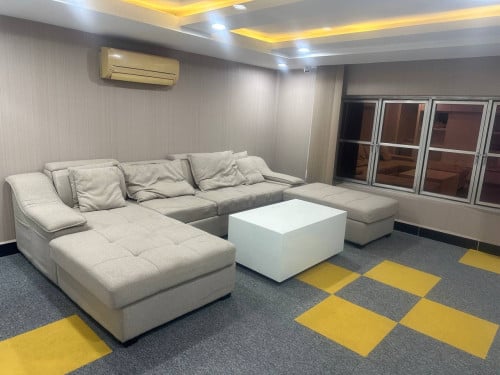 office for rent ផ្លូវ​ធំ​ 50m