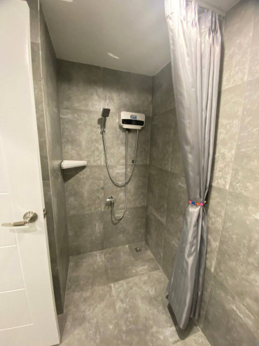 One left unit 🔥 Condo Uk Plaza Toul Kork For Rent