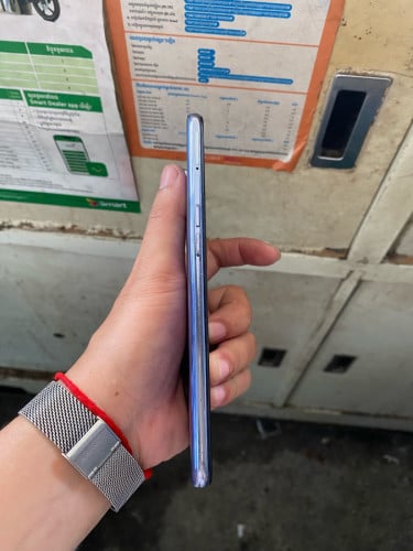 Oppo A74 ក្រុមហ៊ុន​ Ram​ 6G+6G / 128G ស្អាត98%