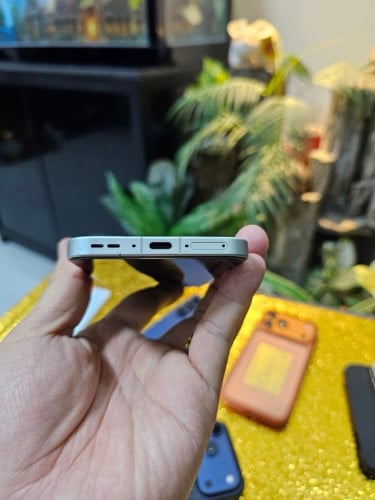 OPPO Find X8