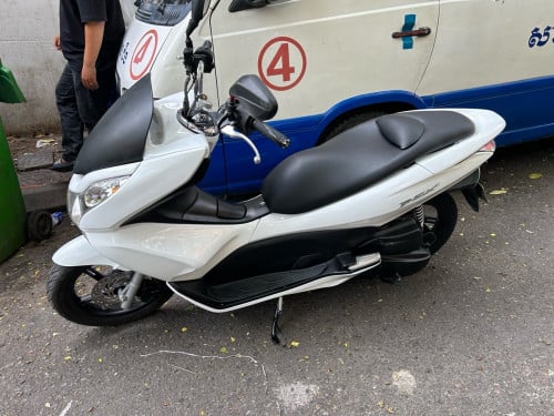 PCX 125cc year 2012 មានពន្ធ