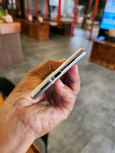 Pixel 6 Pro 12g/128g_USA(វៃដូរបាន)👉$205