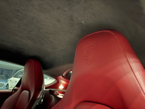 Porche cayman GTS 718