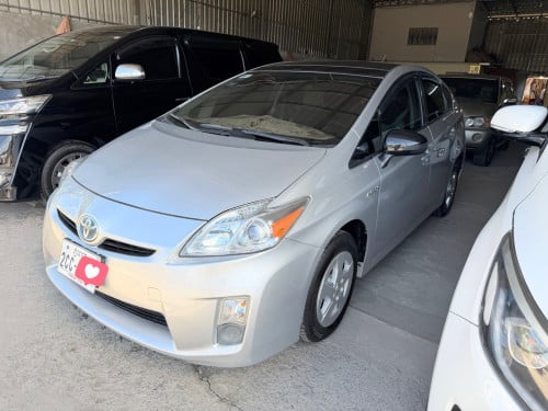 Prius 010 អប់សិន4ដំបូលបេីកសឡាសុីន1ជុំម្ចាស់ទី1រំលស់សុត100%បាន