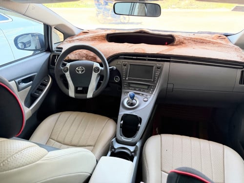 Prius 010 អប់សិន4ដំបូលបេីកសឡាសុីន1ជុំម្ចាស់ទី1រំលស់សុត100%បាន