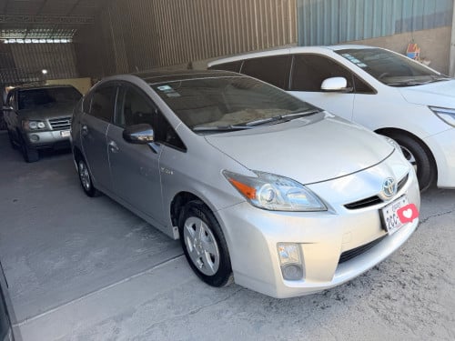 Prius 010 អប់សិន4ដំបូលបេីកសឡាសុីន1ជុំម្ចាស់ទី1រំលស់សុត100%បាន