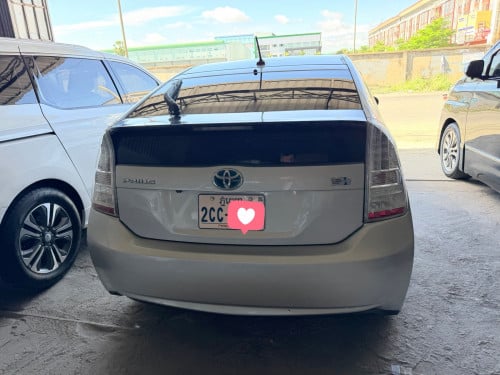 Prius 010 អប់សិន4ដំបូលបេីកសឡាសុីន1ជុំម្ចាស់ទី1រំលស់សុត100%បាន