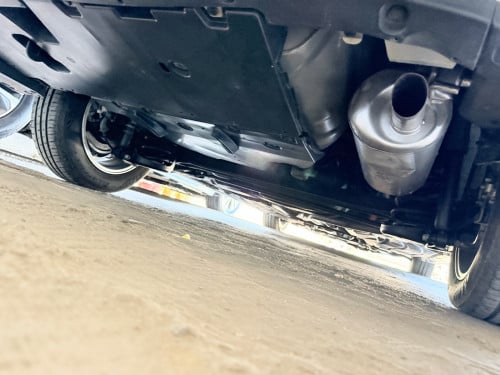 Prius 010 អប់សិន4ដំបូលបេីកសឡាសុីន1ជុំម្ចាស់ទី1រំលស់សុត100%បាន