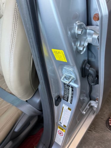 Prius 010 អប់សិន4ដំបូលបេីកសឡាសុីន1ជុំម្ចាស់ទី1រំលស់សុត100%បាន